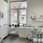 Entreprises 4 image CABINET DENTAIRE ATILA ESMA vervaardiging van medische en tandheelkundige instrumenten en benodigdheden dans Gilly WHT