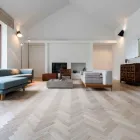 Entreprises 2 image HOLZ BOIS plaatsen van vloer- en wandtegels dans Genk VLI