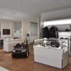 Entreprises 2 image LAND ROVER TOURNAI handel in auto's dans Tournai WHT