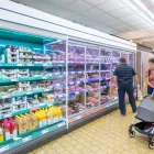 Entreprises 1 image LIDL detailhandel in niet-gespecialiseerde winkels waarbij voedings- en genotmiddelen overheersen (verkoopsoppervlakte tussen 400 m² en minder dan 2500 m²) dans Ixelles BBR