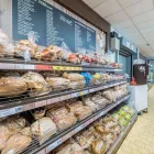 Entreprises 3 image LIDL detailhandel in niet-gespecialiseerde winkels waarbij voedings- en genotmiddelen overheersen (verkoopsoppervlakte tussen 400 m² en minder dan 2500 m²) dans Ixelles BBR