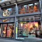 Entreprises 16 image NIKE STORE detailhandel in schoeisel in gespecialiseerde winkels dans Brussel BBR