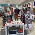 Entreprises 5 image OKAIDI MAASMECHELEN detailhandel in kleding in gespecialiseerde winkels dans Maasmechelen VLI