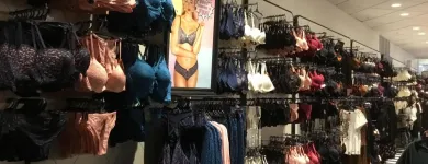 Entreprises 4 image HUNKEMÖLLER NIEUWSTRAAT BRUSSEL vervaardiging van vloerkleden en tapijt dans Brussel BBR
