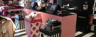 Entreprises 9 image HUNKEMÖLLER vervaardiging van vloerkleden en tapijt dans Oostende VWV