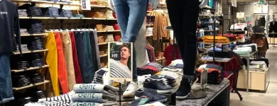 Entreprises 2 image JULES detailhandel in kleding in gespecialiseerde winkels dans Gent VOV